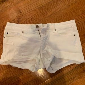 Gap white cut off shorts